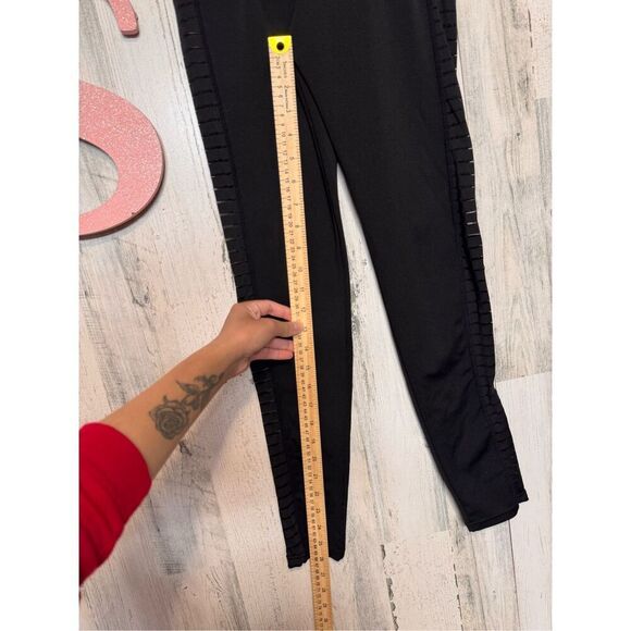 Slayoga High Waist Solid Color Mesh Contrast Yoga Leggings - Picture 6 of 13